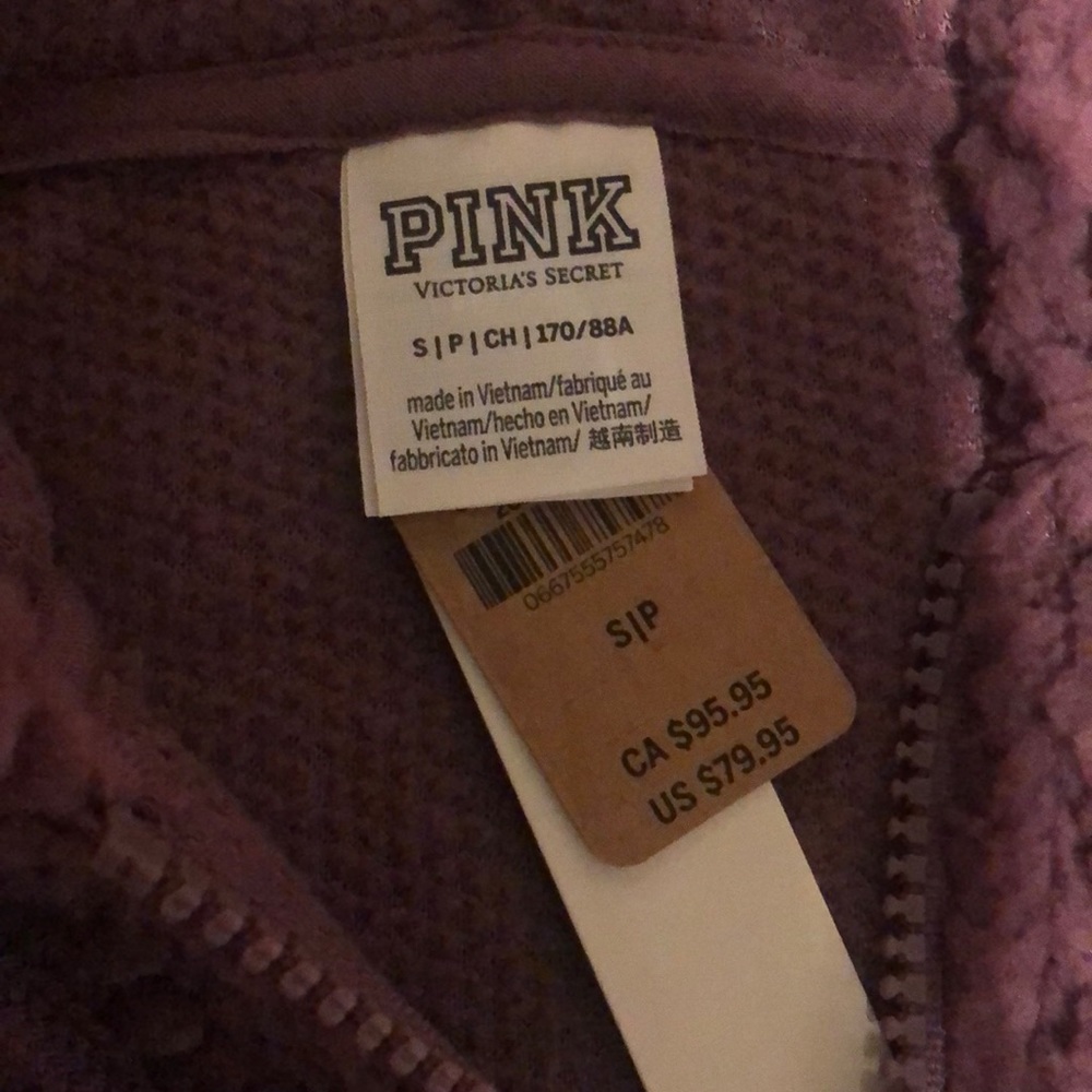 New Victoria’s Secret pink size, small Sherpa hoodie, pull over - Picture 2 of 10